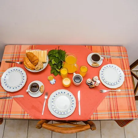 شقة Light House كاتيليوس